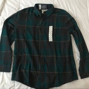 NWT ST JOHNS BAY FLANNEL MENS SIZE L